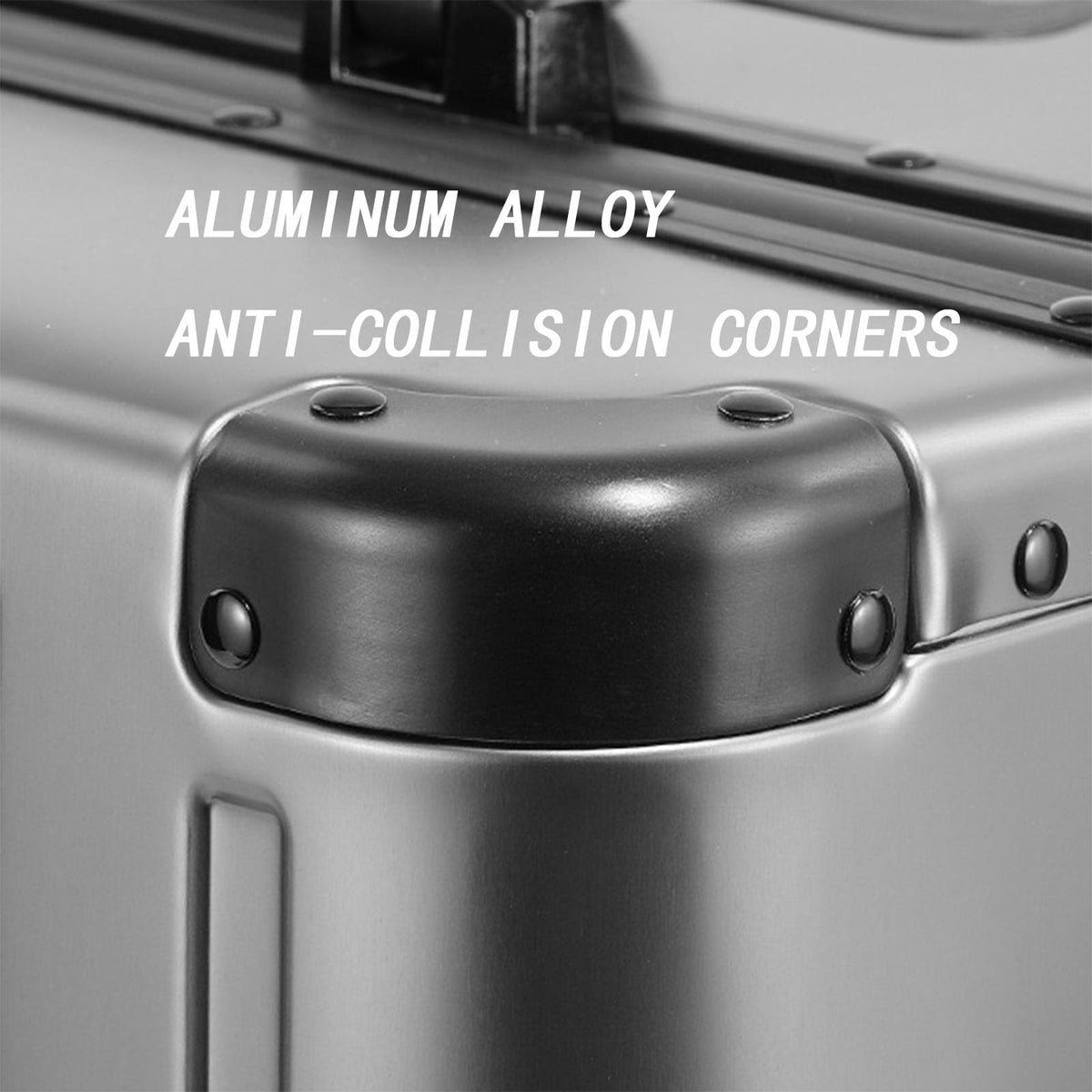 28-Inch Aluminum-Magnesium Alloy Suitcase with Spinner Wheels – Metallic Silver